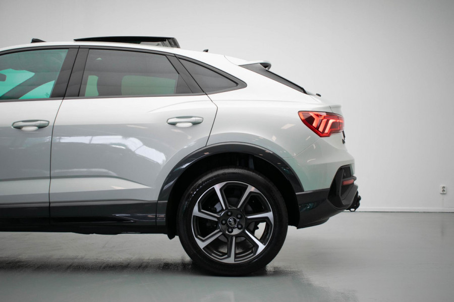 Audi Q3 Sportback 35 TFSI S Edition |Pano|3xS-Line|Sonos|Elek.Stoelen|Elek.Trekhaak|