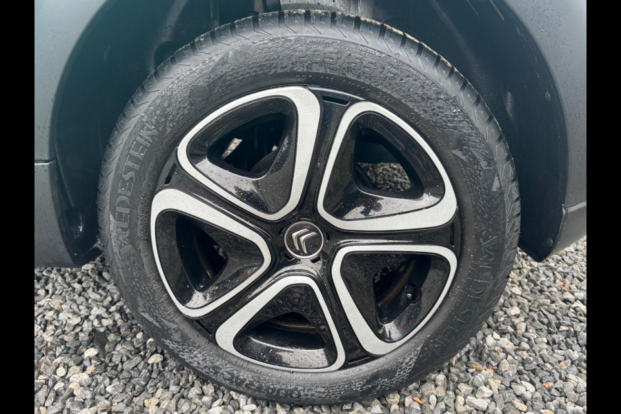 Citroën C3 1.2 PureTech Feel 82pk | Climat en Navigatie | 12 maanden BOVAG garantie |