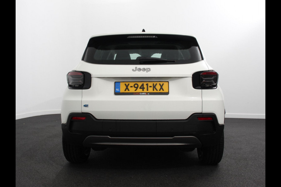 Jeep Avenger Longitude 54 kWh Navigatie Apple Carplay/ Android Auto Parkeersensor achter Cruise Control Stoelverwarming Full LED Virtual Cockpit Climate Control