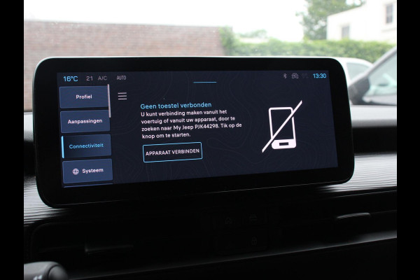 Jeep Avenger Longitude 54 kWh Navigatie Apple Carplay/ Android Auto Parkeersensor achter Cruise Control Stoelverwarming Full LED Virtual Cockpit Climate Control