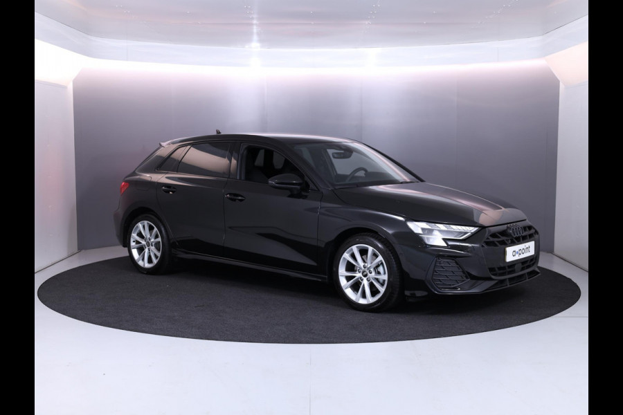 Audi A3 Sportback 30 TFSI S edition 115 PK Automaat | Verlengde garantie |  Navigatie | Park pakket | Zwart optiek | Privacy glas |