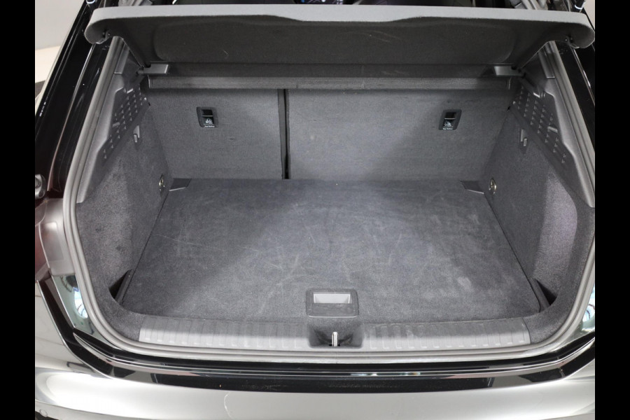 Audi A3 Sportback 30 TFSI S edition 115 PK Automaat | Verlengde garantie |  Navigatie | Park pakket | Zwart optiek | Privacy glas |