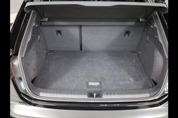 Audi A3 Sportback 30 TFSI S edition 115 PK Automaat | Verlengde garantie |  Navigatie | Park pakket | Zwart optiek | Privacy glas |