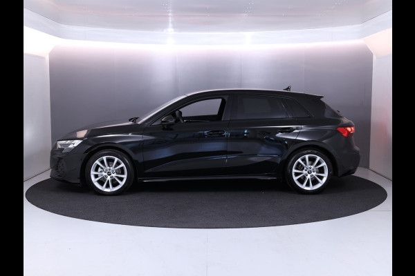 Audi A3 Sportback 30 TFSI S edition 115 PK Automaat | Verlengde garantie |  Navigatie | Park pakket | Zwart optiek | Privacy glas |