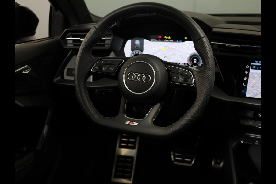 Audi A3 Sportback 30 TFSI S edition 115 PK Automaat | Verlengde garantie |  Navigatie | Park pakket | Zwart optiek | Privacy glas |