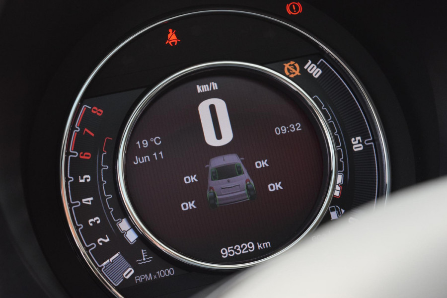 Fiat 500 80pk Lounge|Nav|Carplay|Clima|Cruise|PDC|Pano
