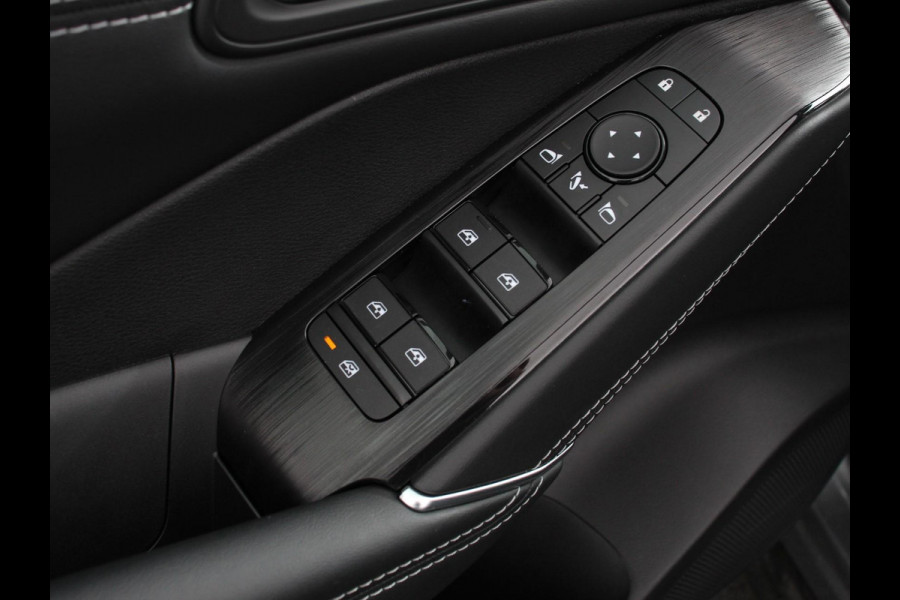 Nissan QASHQAI 1.3 MHEV Automaat N-Connecta Navigatie Climate Control Camera 360 Led Verwarmde voorstoelen Adaptive Cruise Control Lichtmetalen Velgen