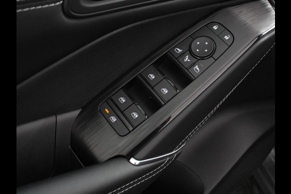 Nissan QASHQAI 1.3 MHEV Automaat N-Connecta Navigatie Climate Control Camera 360 Led Verwarmde voorstoelen Adaptive Cruise Control Lichtmetalen Velgen