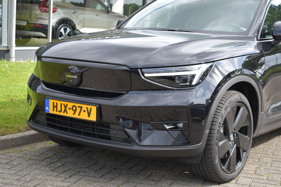 Volvo EX40 Single Motor Extended Range Plus Black Ed. 82 kWh | H&K | Blis | ACC | Stuurverwarming | 20" LMV | 360 camera | Getint glas | Apple carplay
