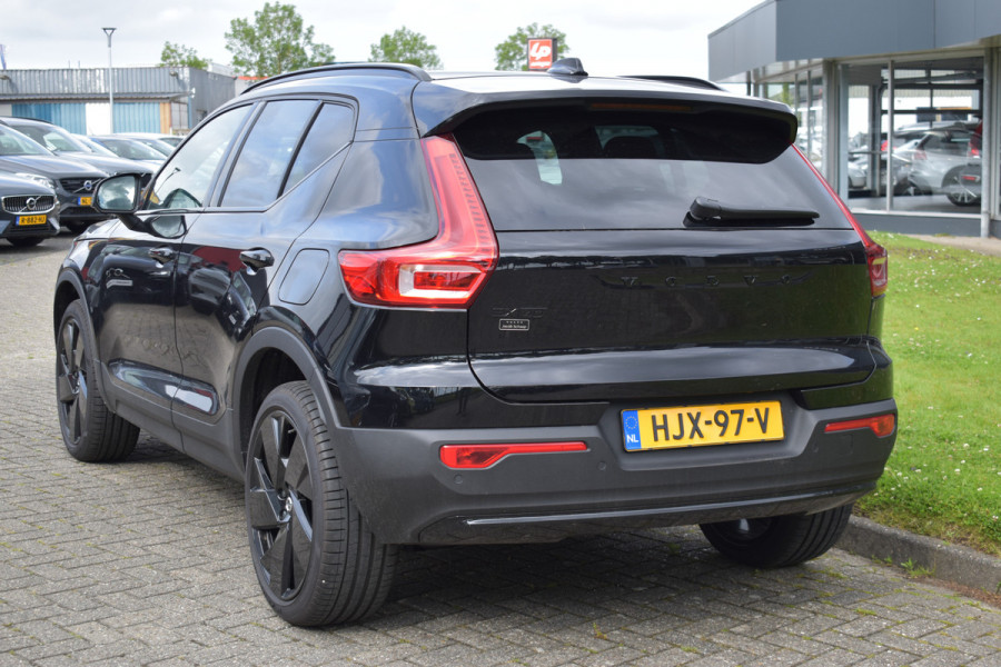Volvo EX40 Single Motor Extended Range Plus Black Ed. 82 kWh | H&K | Blis | ACC | Stuurverwarming | 20" LMV | 360 camera | Getint glas | Apple carplay