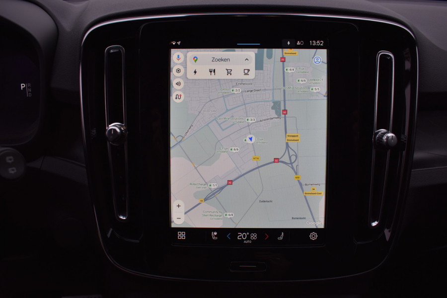 Volvo EX40 Single Motor Extended Range Plus Black Ed. 82 kWh | H&K | Blis | ACC | Stuurverwarming | 20" LMV | 360 camera | Getint glas | Apple carplay