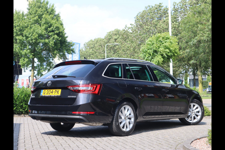Škoda Superb Combi 1.5 TSI ACT Style Business / Panoramadak / 9.000 KM!