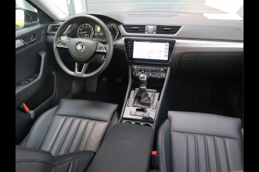Škoda Superb Combi 1.5 TSI ACT Style Business / Panoramadak / 9.000 KM!
