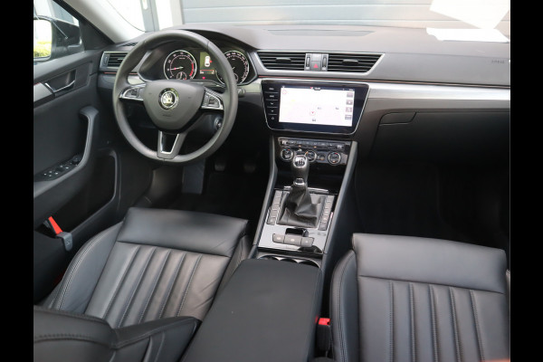Škoda Superb Combi 1.5 TSI ACT Style Business / Panoramadak / 9.000 KM!