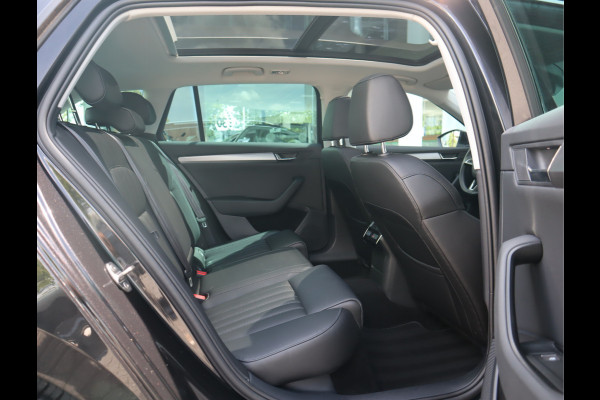 Škoda Superb Combi 1.5 TSI ACT Style Business / Panoramadak / 9.000 KM!