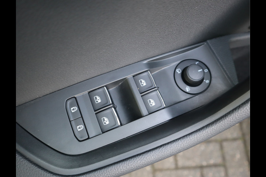 Škoda Superb Combi 1.5 TSI ACT Style Business / Panoramadak / 9.000 KM!