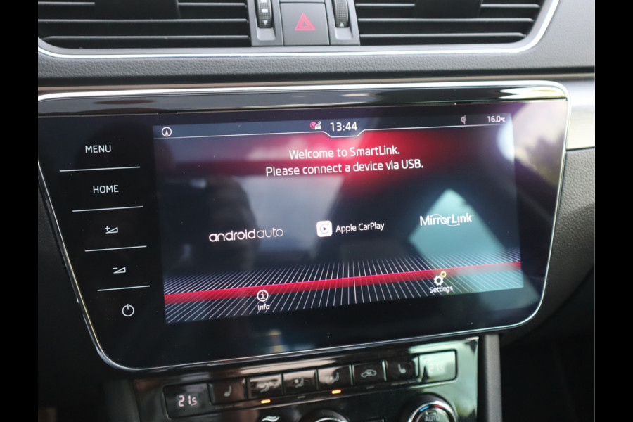 Škoda Superb Combi 1.5 TSI ACT Style Business / Panoramadak / 9.000 KM!