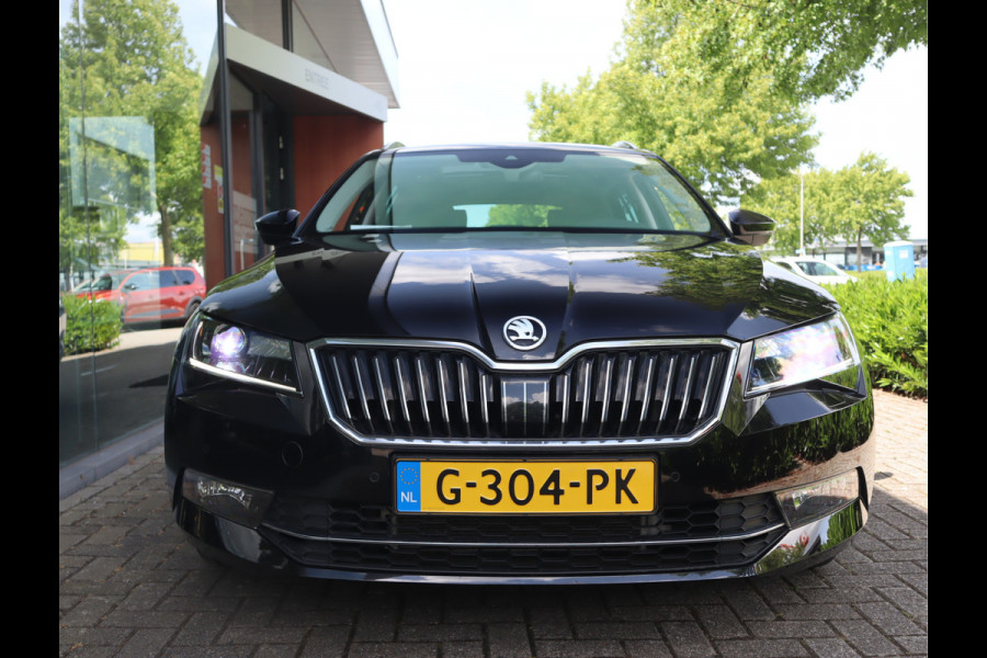 Škoda Superb Combi 1.5 TSI ACT Style Business / Panoramadak / 9.000 KM!