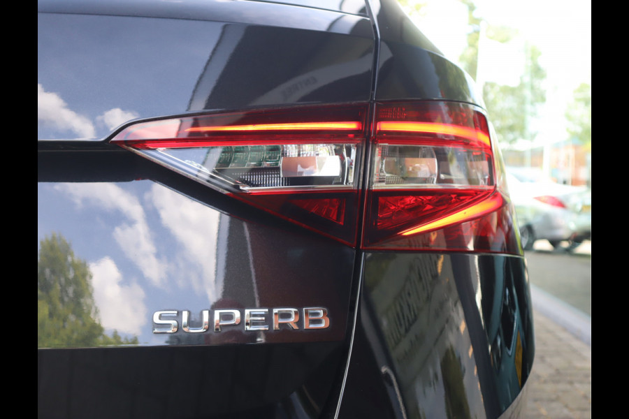 Škoda Superb Combi 1.5 TSI ACT Style Business / Panoramadak / 9.000 KM!