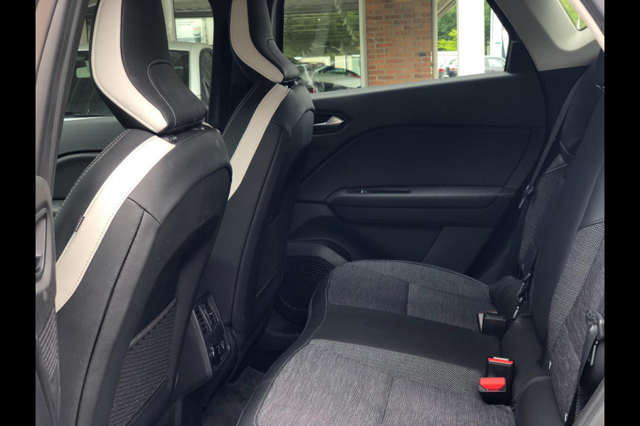 Renault Captur 1.3 TCe 140 Intens | Navi, Camera, Stoelverw., Climate, Cruise, Half leder, Afn. Trekhaak,