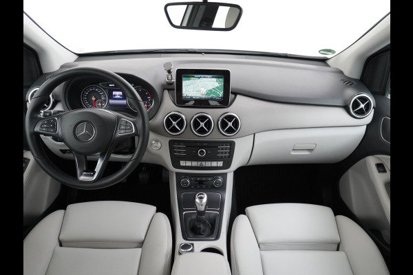 Mercedes-Benz B-Klasse 180CDI Leer Navi Camera Ecc Sport-Comfort-Stoelen+Verwarmd Cruise Control Ambition Collission prev asst Bluetooth Keyless Licht en Zicht pakket Alarmoproepsysteem knie-airbag BlueEFFICIENCY Euro 6