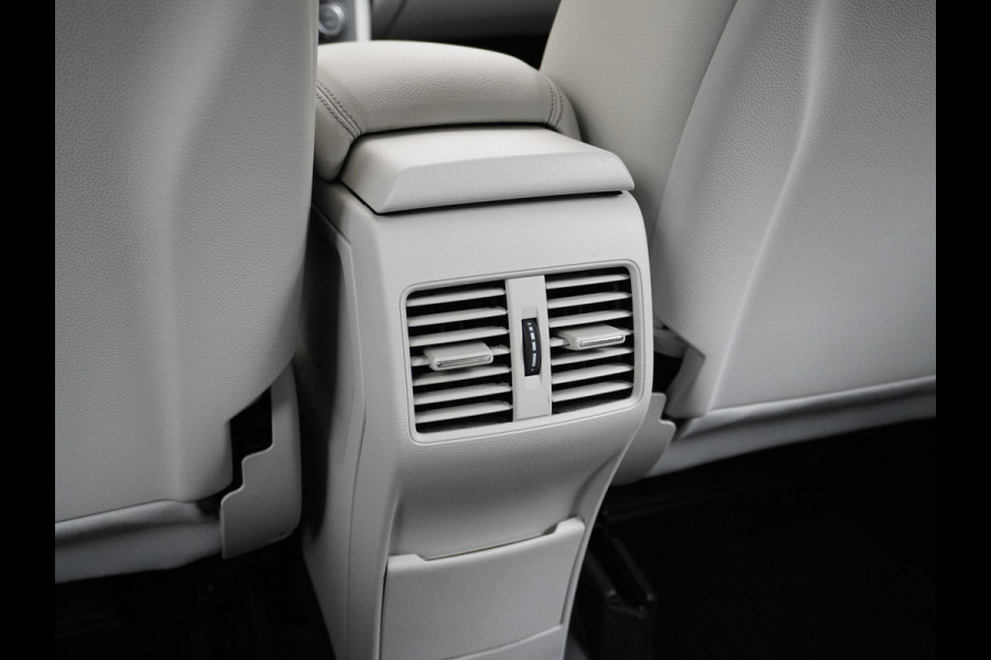 Mercedes-Benz B-Klasse 180CDI Leer Navi Camera Ecc Sport-Comfort-Stoelen+Verwarmd Cruise Control Ambition Collission prev asst Bluetooth Keyless Licht en Zicht pakket Alarmoproepsysteem knie-airbag BlueEFFICIENCY Euro 6