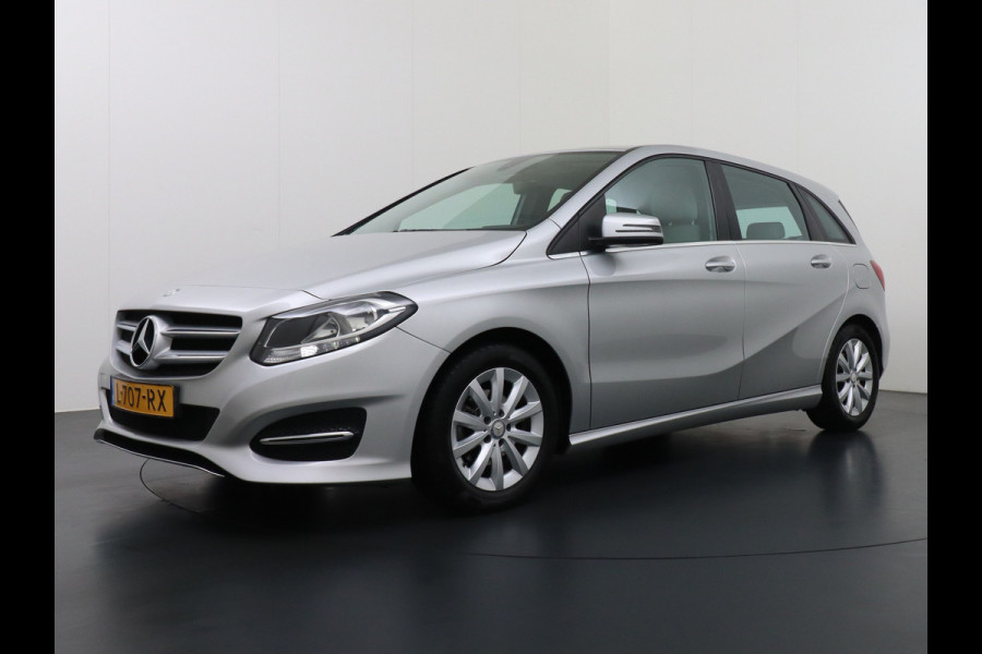 Mercedes-Benz B-Klasse 180CDI Leer Navi Camera Ecc Sport-Comfort-Stoelen+Verwarmd Cruise Control Ambition Collission prev asst Bluetooth Keyless Licht en Zicht pakket Alarmoproepsysteem knie-airbag BlueEFFICIENCY Euro 6
