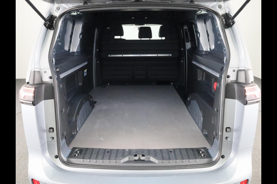 Volkswagen ID. Buzz Cargo Intro 1 Elektromotor 204 pk NAVIGATIE | TREKHAAK