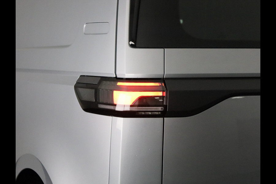Volkswagen ID. Buzz Cargo Intro 1 Elektromotor 204 pk NAVIGATIE | TREKHAAK