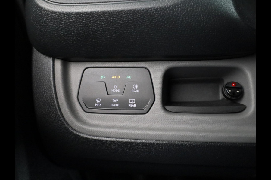 Volkswagen ID. Buzz Cargo Intro 1 Elektromotor 204 pk NAVIGATIE | TREKHAAK