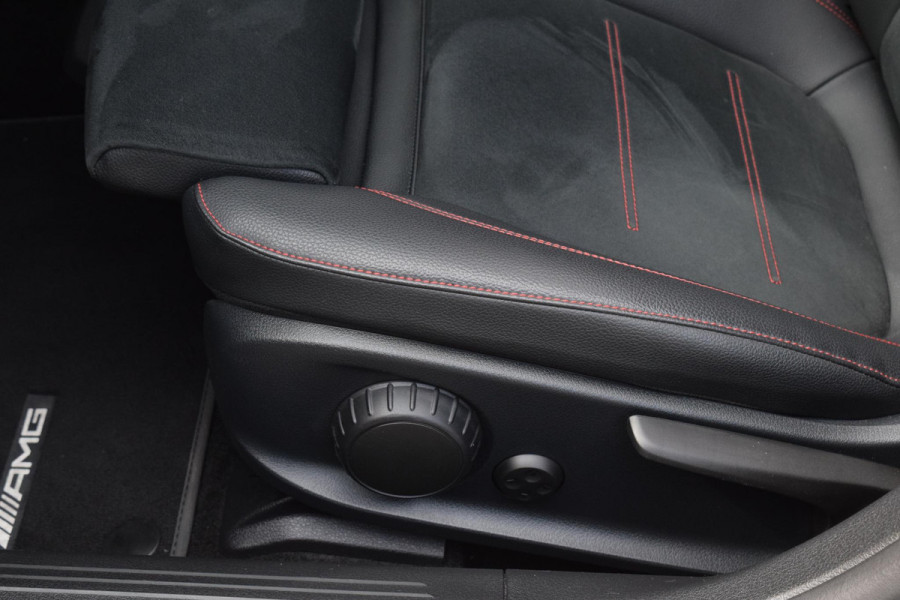 Mercedes-Benz A-Klasse 180 AMG Line|Dak|Sfeer|Camera|Led|18"