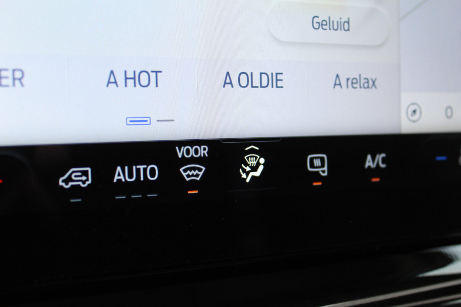 Ford Transit 330 2.0 TDCI L2H2 Trend | Laadruimtebetimmering | Navigatie | Adaptieve Cruise | 360 Camera
