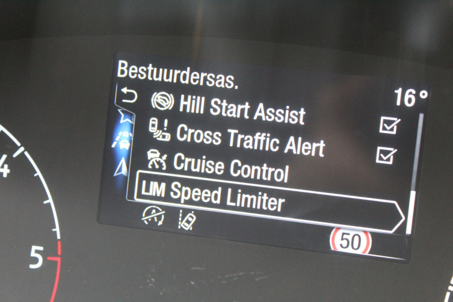 Ford Transit 330 2.0 TDCI L2H2 Trend | Laadruimtebetimmering | Navigatie | Adaptieve Cruise | 360 Camera