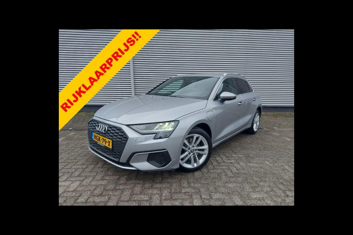 Audi A3 Sportback 40 TFSI e Business edition Automaat,virtueel dashbord, airco,cruise,navigatie,stoelverwarming,parkeersensoren, Audi A3 Sportback 40 TFSI e Business edition Automaat,virtueel dashbord, airco,cruise,navigatie,stoelverwarming,parkeersensoren,