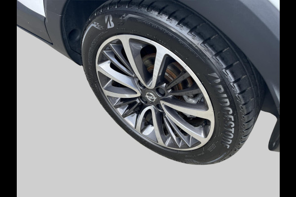 Opel Crossland X 1.2 Turbo Online Edition | Trekhaak | Two-tone / Nieuwe Distributie