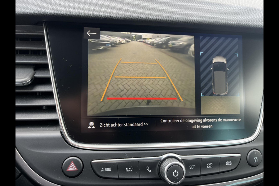 Opel Crossland X 1.2 Turbo Online Edition | Trekhaak | Two-tone / Nieuwe Distributie