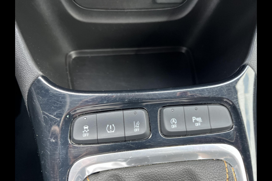 Opel Crossland X 1.2 Turbo Online Edition | Trekhaak | Two-tone / Nieuwe Distributie