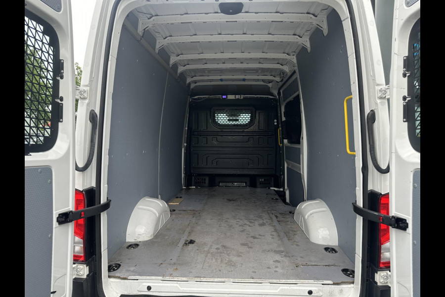 Volkswagen Crafter 35 2.0 TDI L3H3 Trendline*A/C*HAAK*PDC*CRUISE