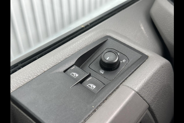 Volkswagen Crafter 35 2.0 TDI L3H3 Trendline*A/C*HAAK*PDC*CRUISE