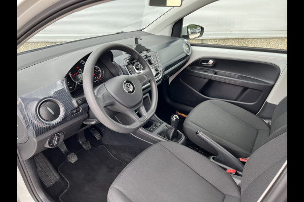 Volkswagen up! 1.0 BMT move up! NAP! 1e EIGENAAR! AIRCO! DAB!