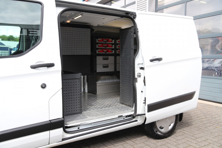 Ford Transit Custom 2.0 TDCI 130 | 2x Schuifdeur | 2.5t trekgewicht | Inrichting | Airco..