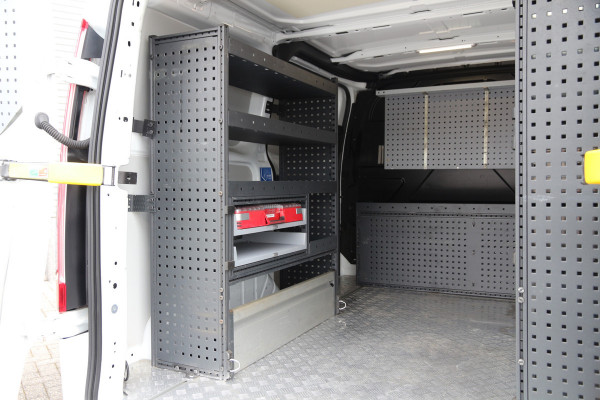 Ford Transit Custom 2.0 TDCI 130 | 2x Schuifdeur | 2.5t trekgewicht | Inrichting | Airco..