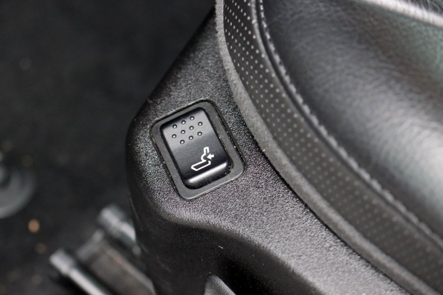 Jeep Renegade 1.3T Limited | Camera | Adaptive Cruise Control | Leder | Beats Audio | Keyless | LED |