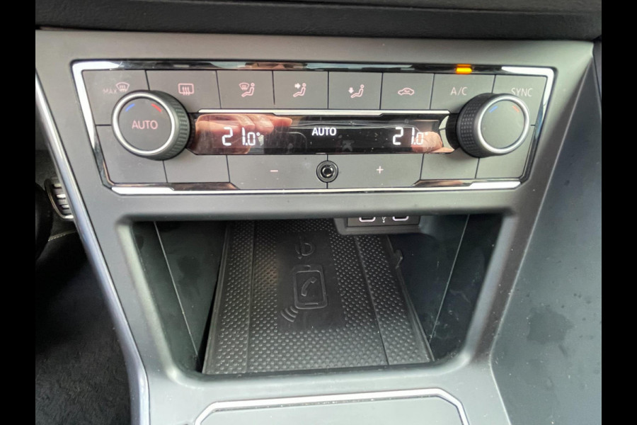 Volkswagen Polo 1.0 TSI R-line 2X | NL-auto | panoramadak | LED pakket