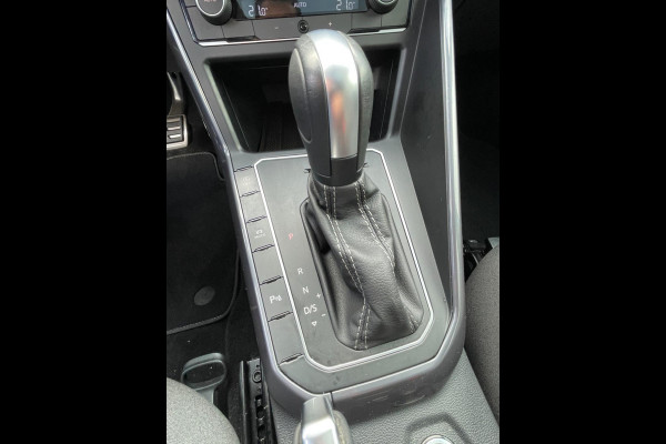 Volkswagen Polo 1.0 TSI R-line 2X | NL-auto | panoramadak | LED pakket