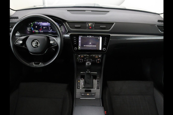 Škoda Superb 1.4 TSI iV Business Edition Plus | Panoramadak | Virtual Cockpit | Stoelverwarming | Camera | Carplay | Full LED | Memory | Navigatie | Parkeerhulp