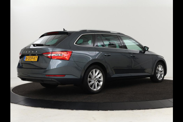 Škoda Superb 1.4 TSI iV Business Edition Plus | Panoramadak | Virtual Cockpit | Stoelverwarming | Camera | Carplay | Full LED | Memory | Navigatie | Parkeerhulp