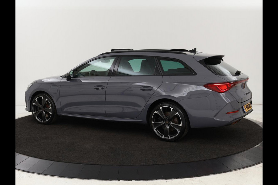 CUPRA Leon 1.4 e-Hybrid VZ Performance | Panoramadak | Stoel & stuurverwarming | Adaptive cruise | Carplay | Navigatie | Sportstoelen | Full LED | Keyless | PHEV