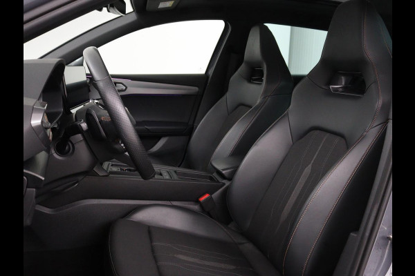 CUPRA Leon 1.4 e-Hybrid VZ Performance | Panoramadak | Stoel & stuurverwarming | Adaptive cruise | Carplay | Navigatie | Sportstoelen | Full LED | Keyless | PHEV