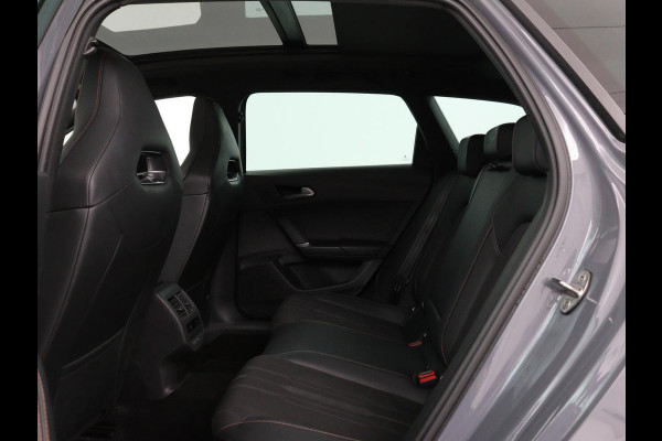 CUPRA Leon 1.4 e-Hybrid VZ Performance | Panoramadak | Stoel & stuurverwarming | Adaptive cruise | Carplay | Navigatie | Sportstoelen | Full LED | Keyless | PHEV